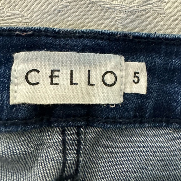 Cello Distressed High Rise Skinny Jeans With Ankle Zippers - Picture 15 of 16